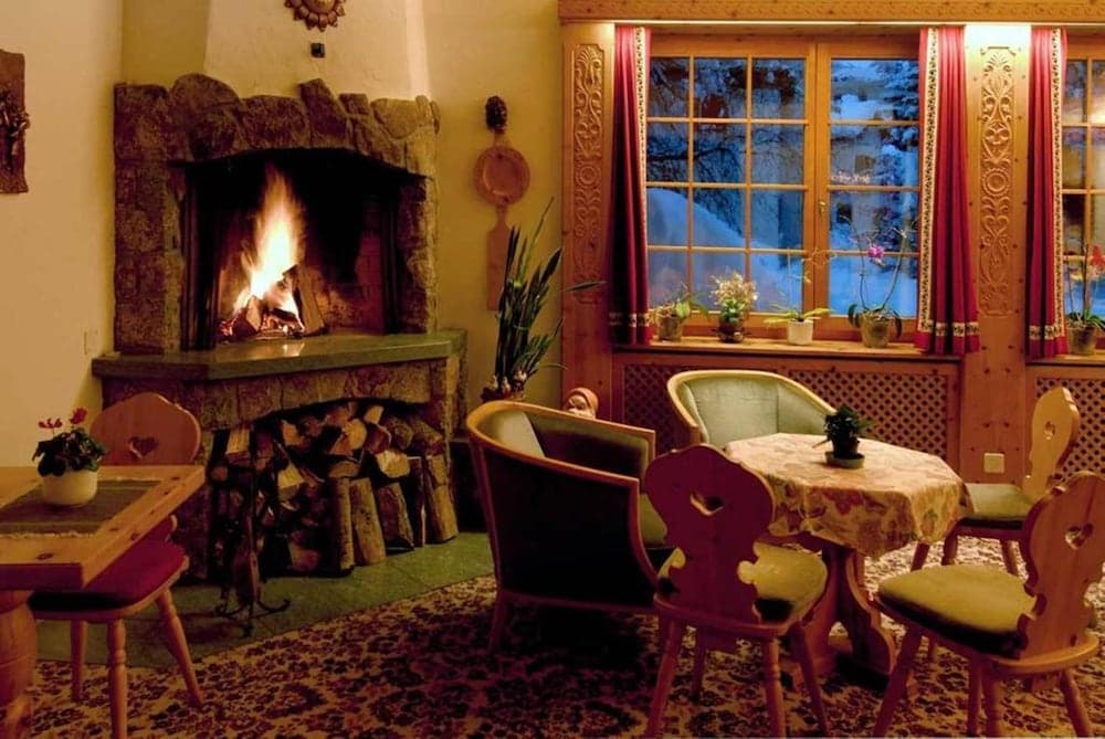 Lobi dinlenme salonu