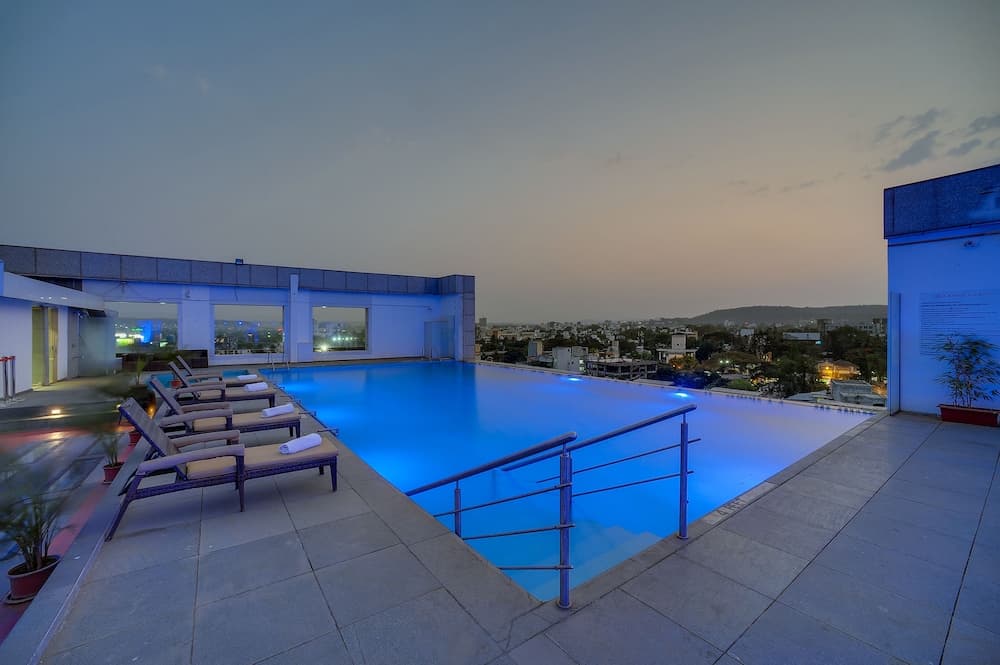 Ramee Grand Hotel and Spa, Pune