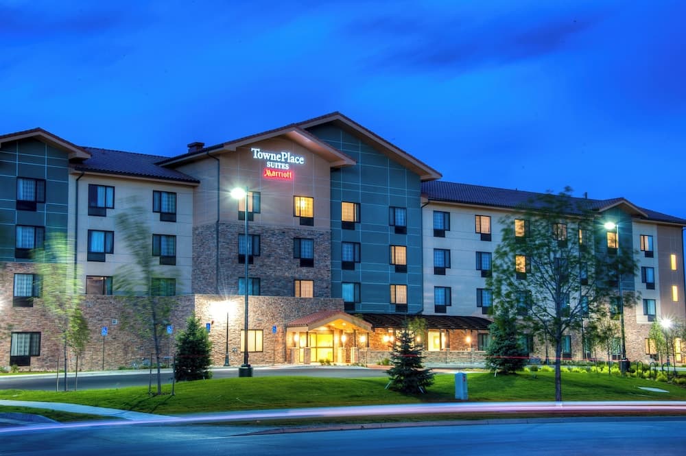 TownePlace Suites by Marriott Denver Airport at Gateway Park