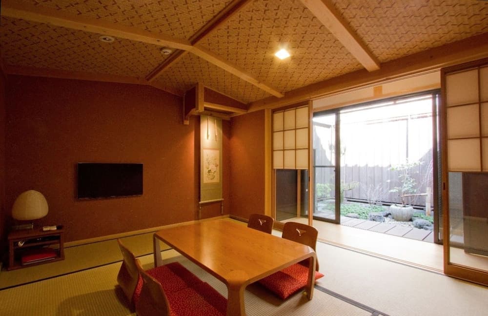 Akane-an Machiya Holiday House