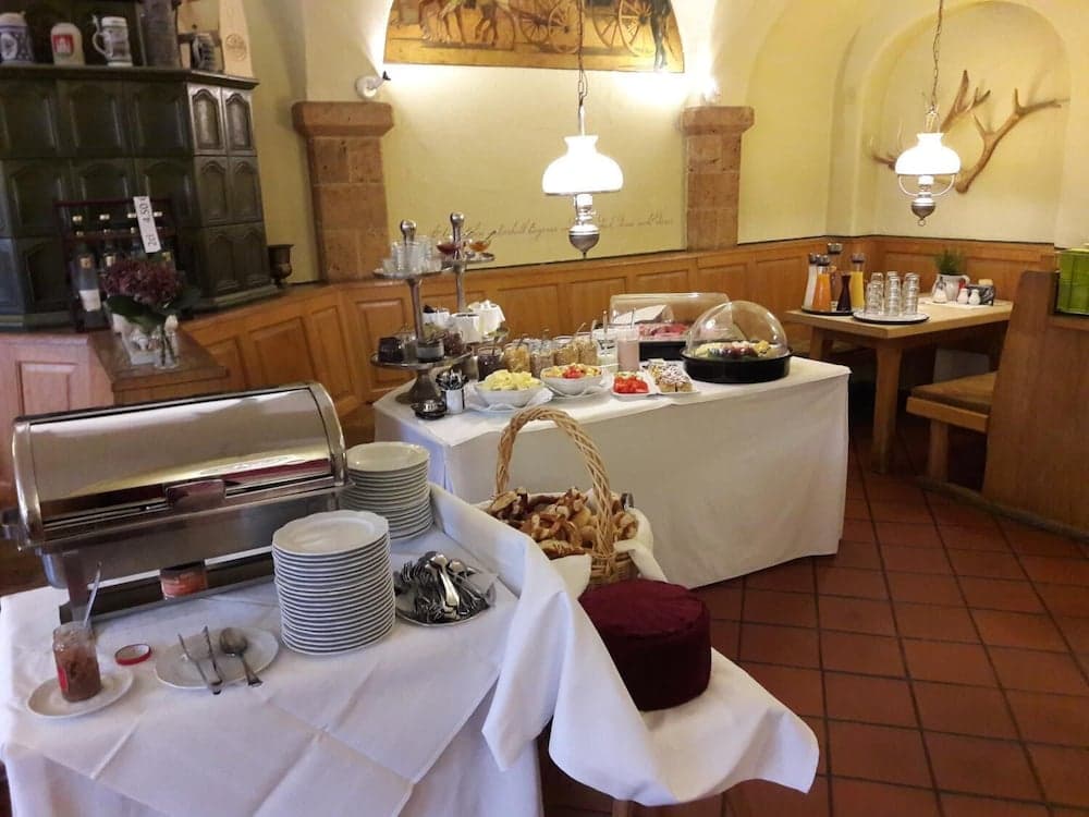 Restoran