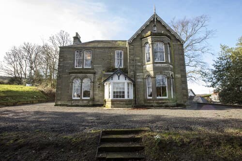 Newton Manor House -7 Bedroom House
