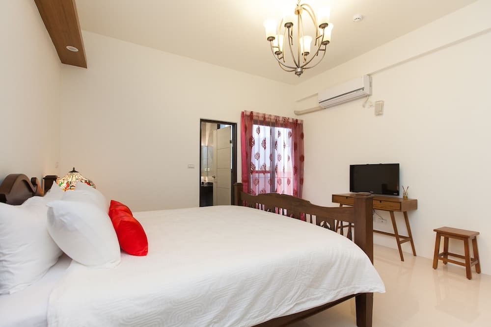 Professor's House 2198