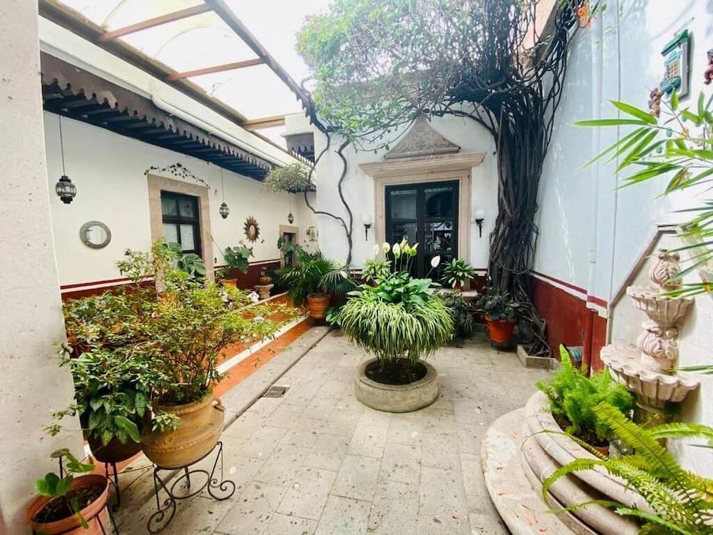 Casa de la Dulce Reyna