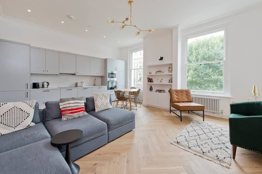 Modern, Chic 1-bed in Notting Hill