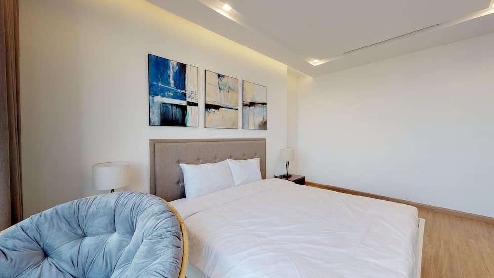 Homefromhome Skylake Apartment