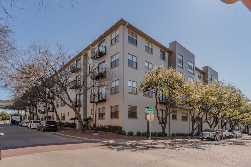 Corporate Apartments - Uptown Dallas
