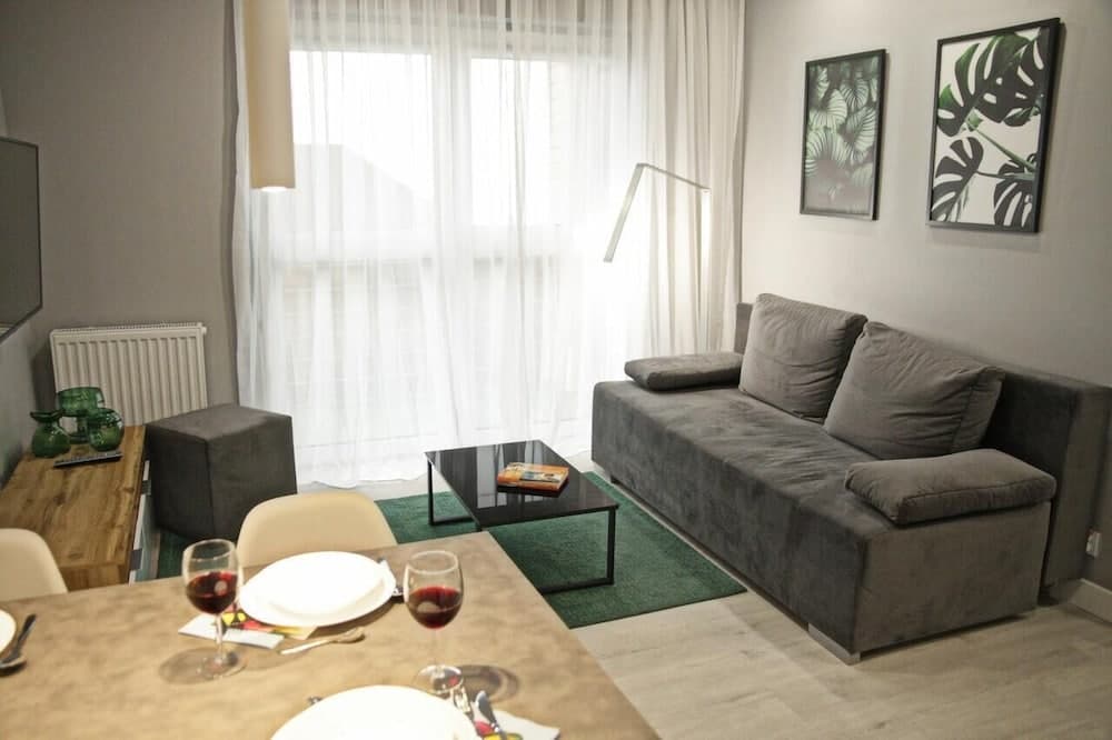 BP Apartment IV