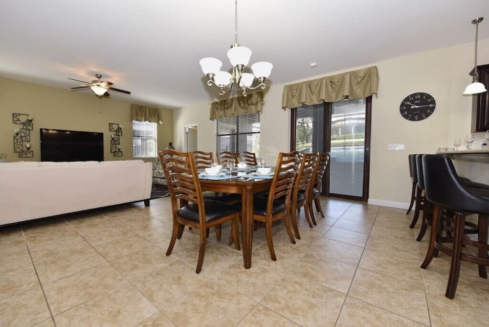 Champions Gate-9117eeclgil