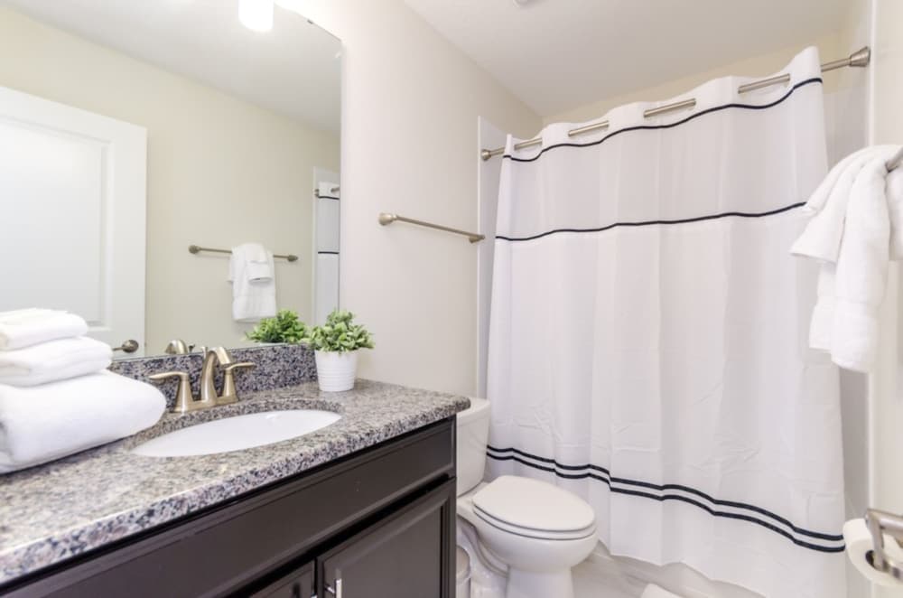 8 Bed 5 Bath Champions Villa