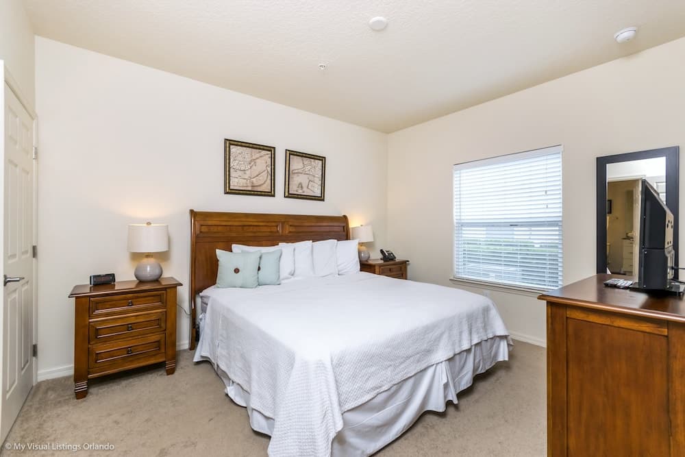 Lucaya Village Resort 4 Bdrm