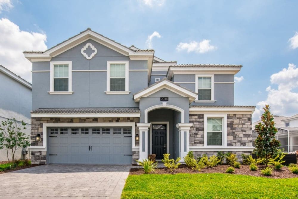 Furnished 8 Bed 5 Bath Villa