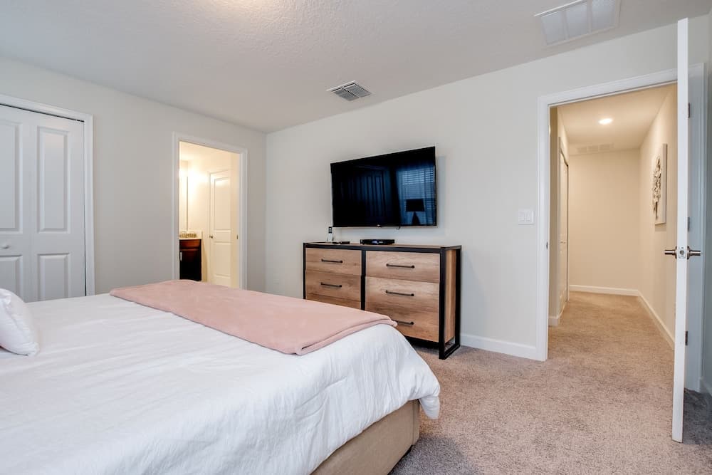 4 Bed 3 Ba Champions Gate Pool Home