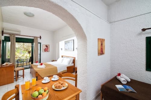 Comfortable Central Apartment for 4