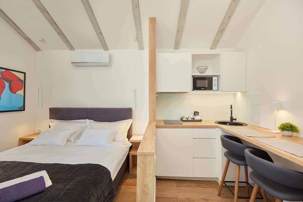 Özel küçük mutfak