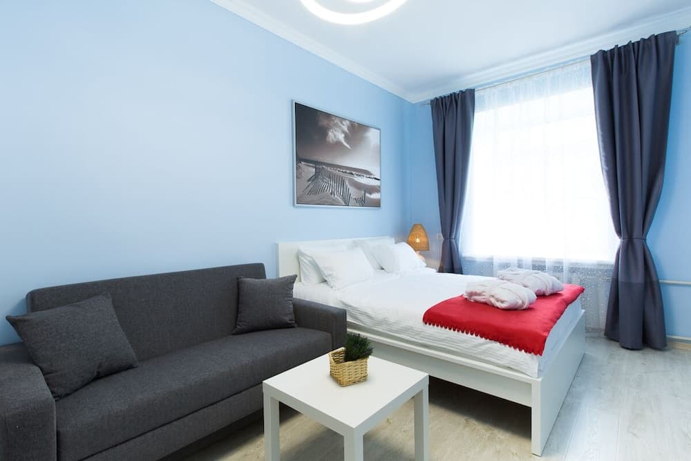 Lux Apartments on Ovchinnikovskaya emb.