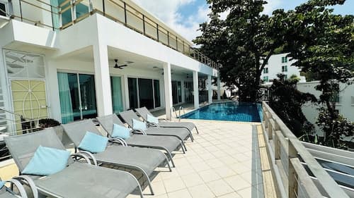 Villa Ginborn Amazing 5-bedroom Pool Villa w Seaview 5 Minutes to Kata Beach