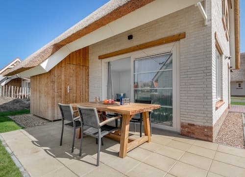 Villa Near Beach With Infrared Sauna