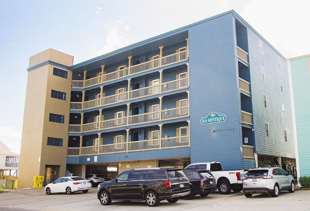 Sea Mystique Murrells Inlet a Ramada by Wyndham