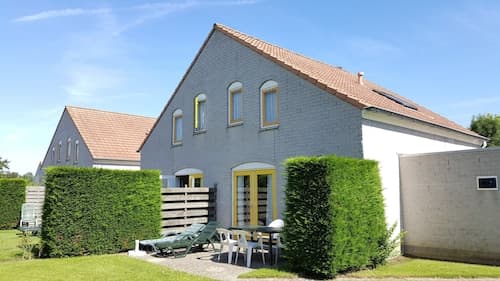 Semi-detached Holiday Home With Wifi, Near the Beach