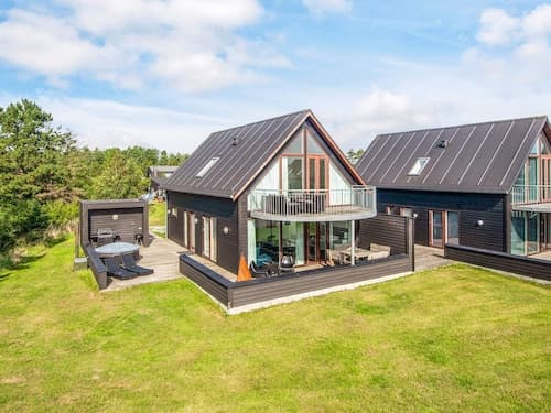 Plush Holiday Home in Rømø near Sea