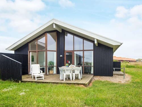 8 Person Holiday Home in Ulfborg-by Traum