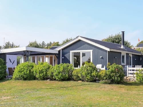 6 Person Holiday Home in Struer-by Traum
