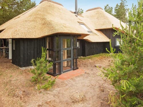 8 Person Holiday Home in Blavand-by Traum