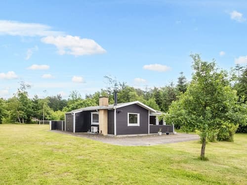 6 Person Holiday Home in Kolind-by Traum