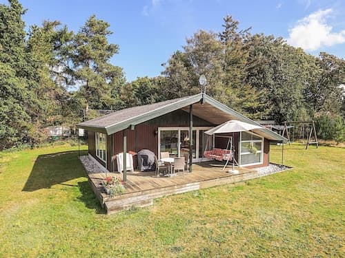 8 Person Holiday Home in Skals