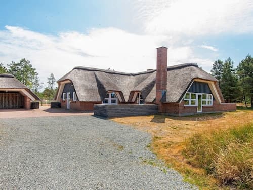 5 Star Holiday Home in Romo