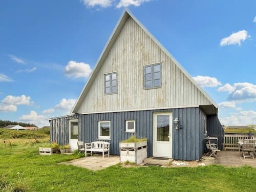 6 Person Holiday Home in Harboore-by Traum