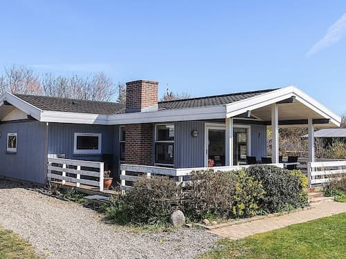 5 Star Holiday Home in Spottrup