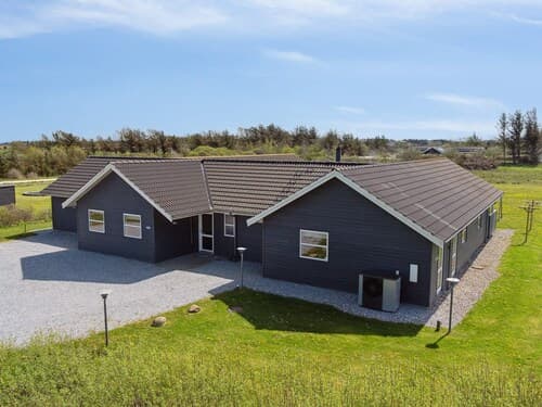 5 Star Holiday Home in Lokken
