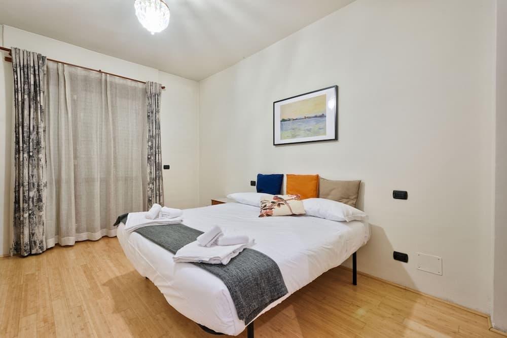 Roomy Apartment Borgo San Paolo