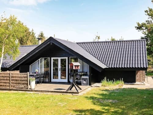 6 Person Holiday Home in Saltum