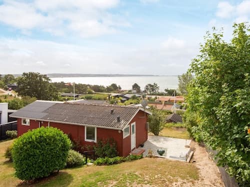 6 Person Holiday Home in Ebeltoft-by Traum