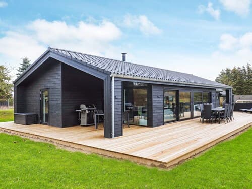 5 Star Holiday Home in Hjorring