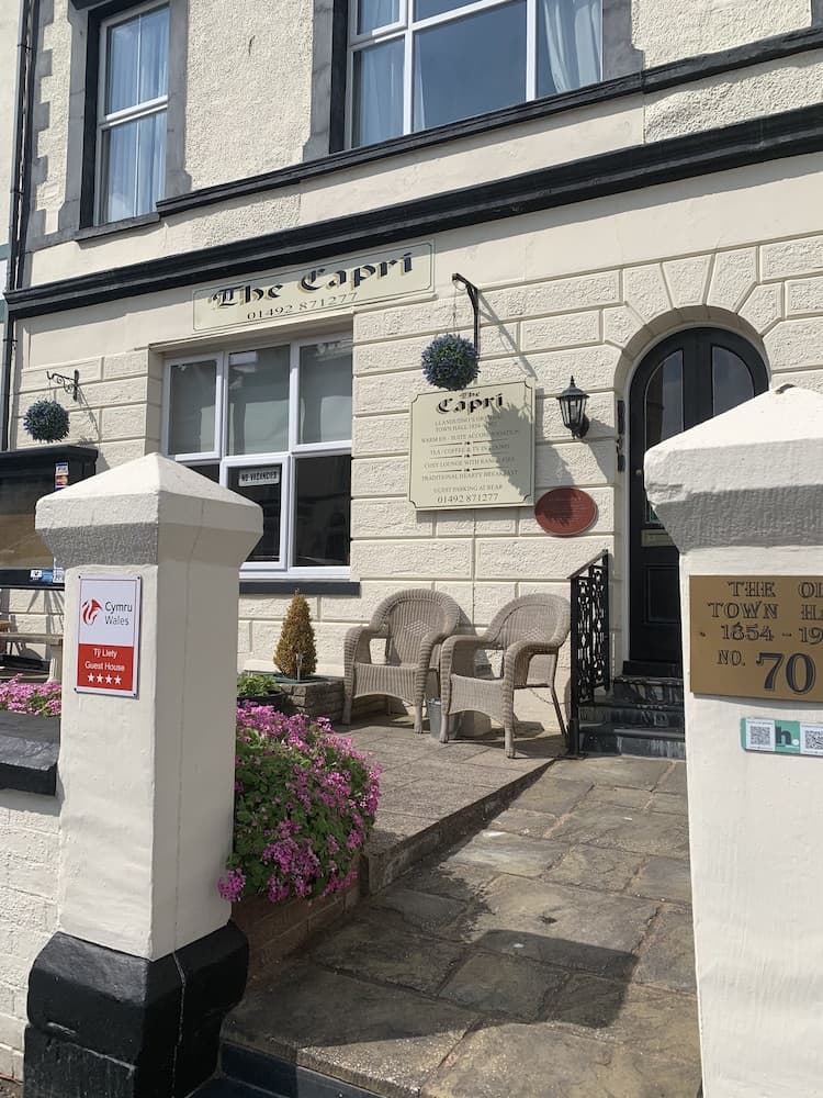 The Capri Guesthouse