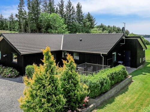 Cozy Dog-friendly Cottage Near Coast-by Traum