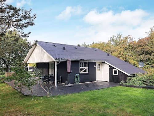 8 Person Holiday Home in Skals
