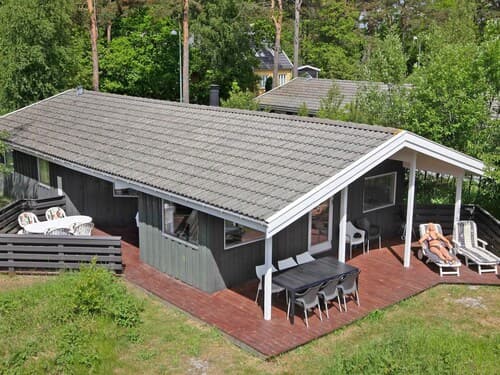 8 Person Holiday Home in Nexo-by Traum