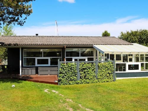 6 Person Holiday Home in Hadsund
