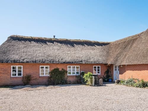 3 Person Holiday Home in Høll Børkop