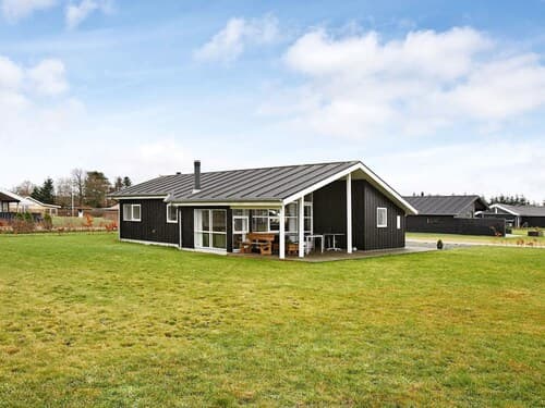 6 Person Holiday Home in Hadsund-by Traum