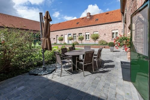 Cozy Cottage for 8 Guests