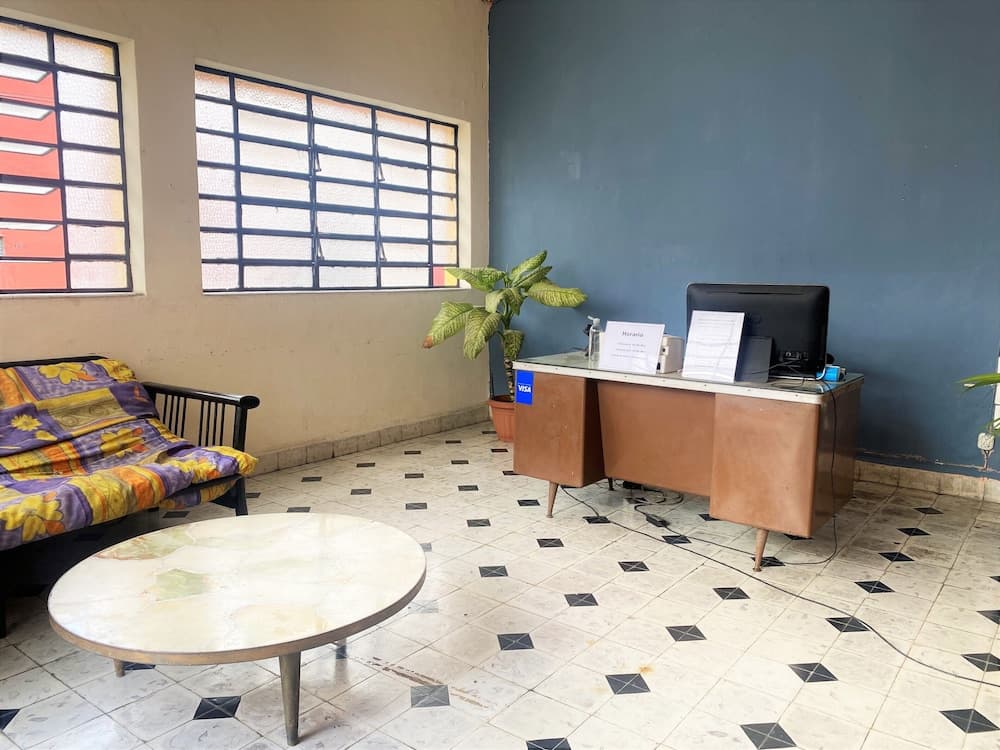 OYO Posada Espinosa, Mérida, Parque de Santa Ana