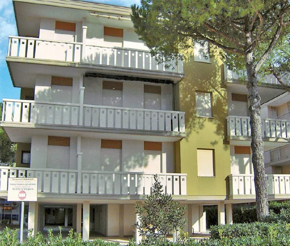 Condominio Diana Est