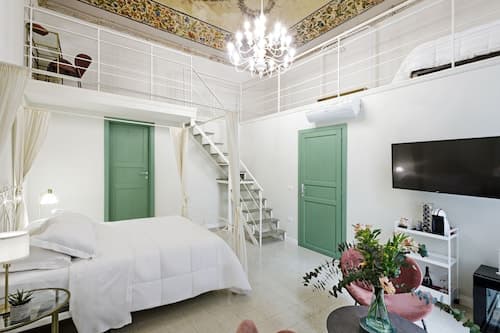 Pala Suites