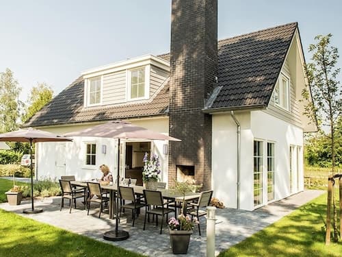 Villa in Parc de Kievit With Garden & Fireplace